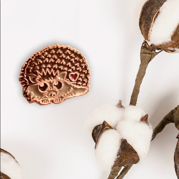 Copper Hedgehog Enamel Pin + Christmas Gift Card - Picture 9 of 9